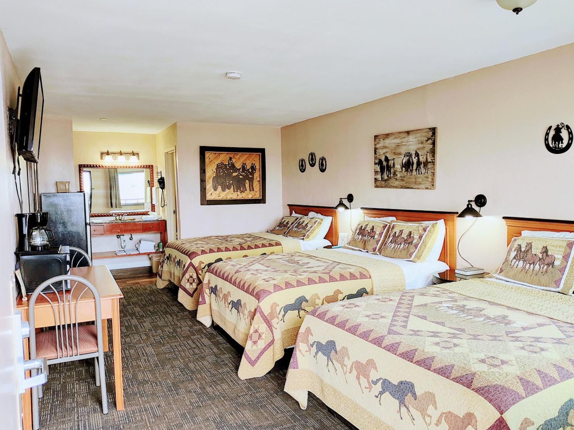 The Lodge At Russell - Russell Inn 객실 사진