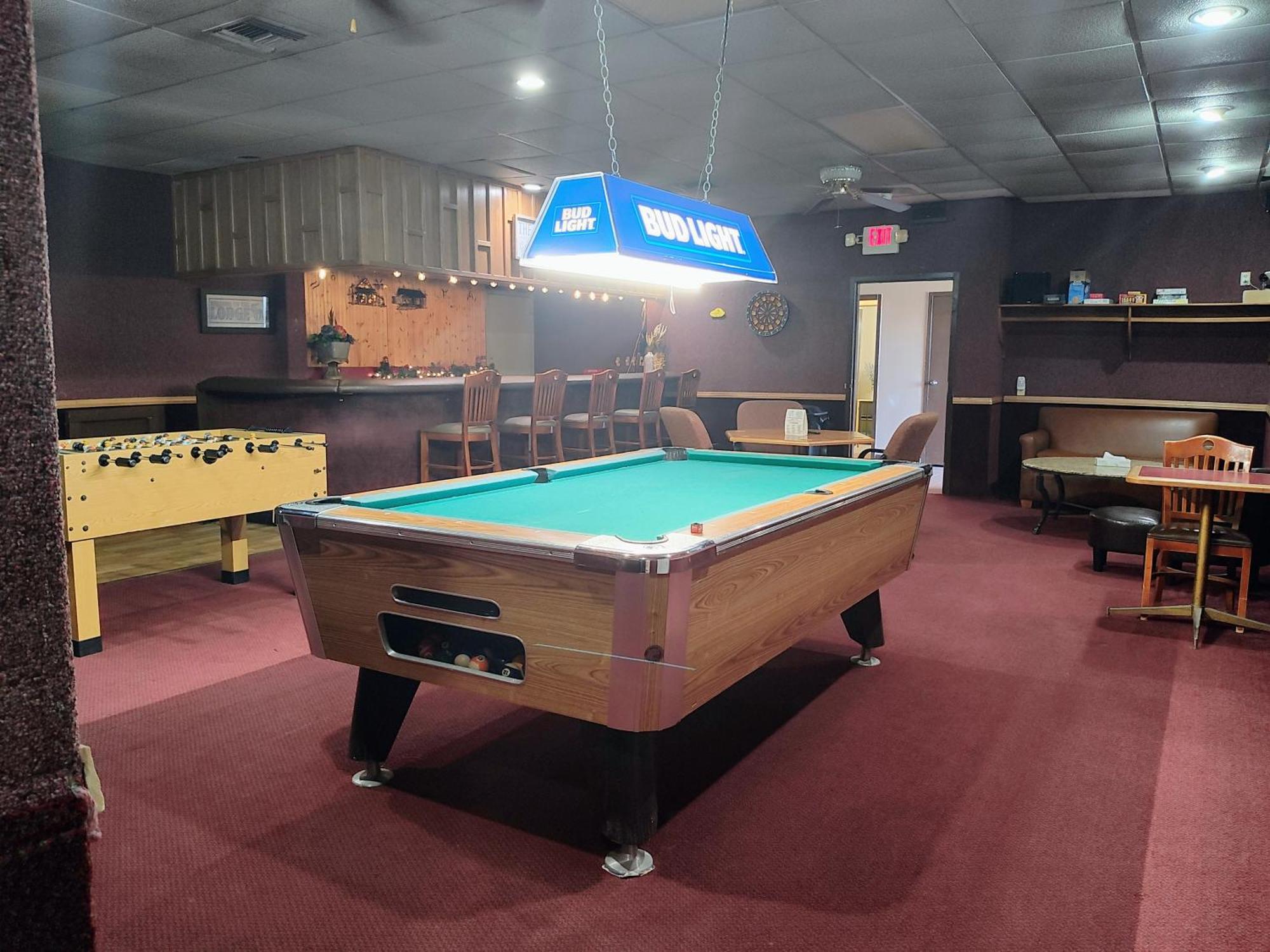 The Lodge At Russell - Russell Inn 외부 사진