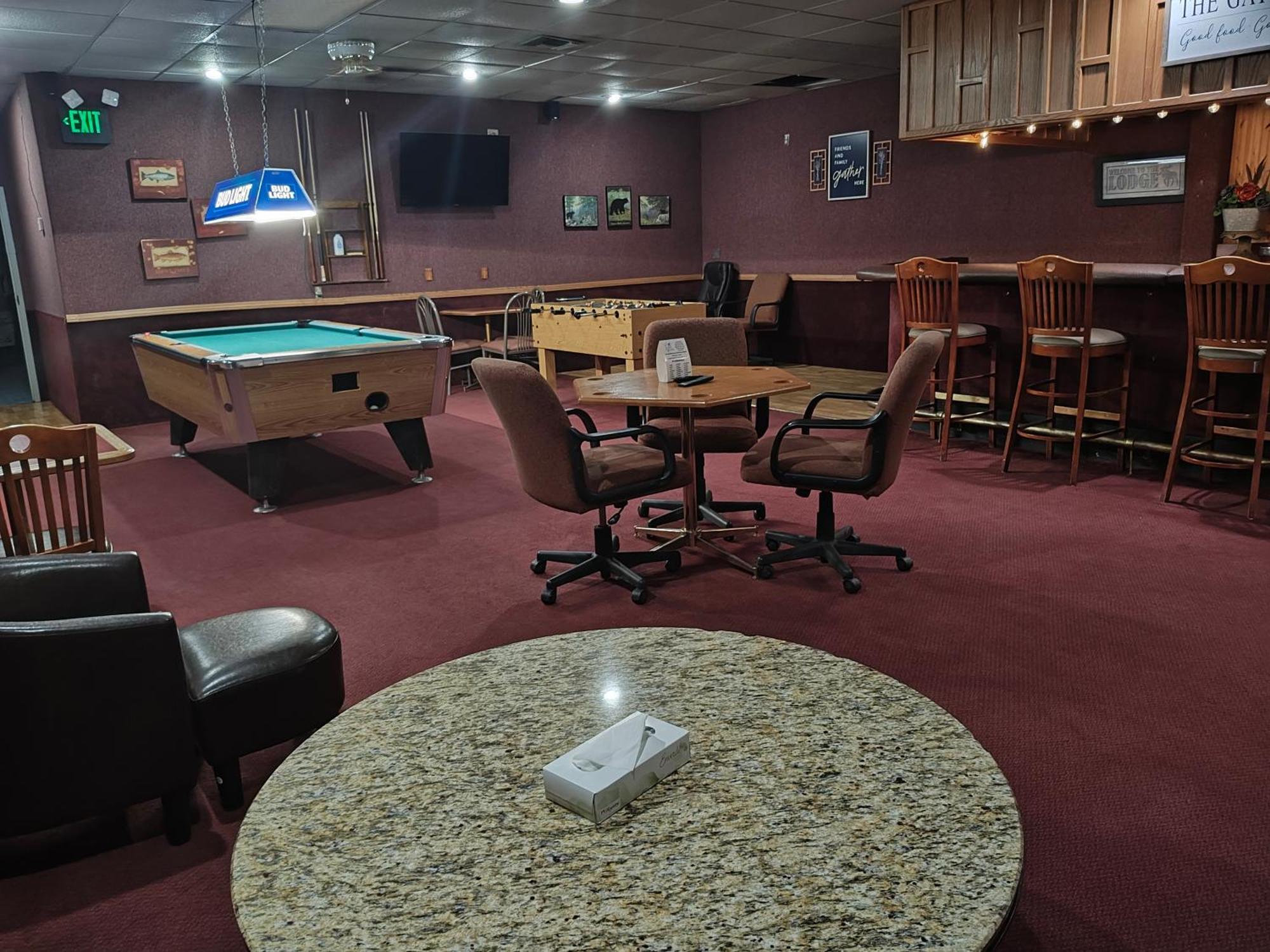 The Lodge At Russell - Russell Inn 외부 사진